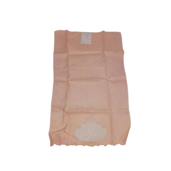 Madeira Embroidery Linen Guest Hand Towels - Unique Organdy Raised Flowers VTG - Picture 4 of 9